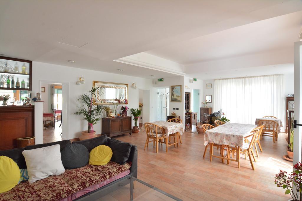 Hotel Galassi Numana Εξωτερικό φωτογραφία