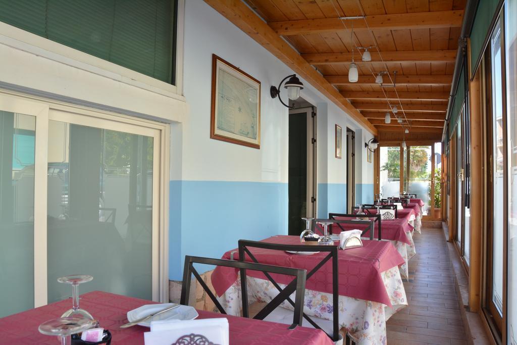 Hotel Galassi Numana Εξωτερικό φωτογραφία